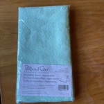 Pampered Chef Microfiber Towel Aquamarine 2971 For Drying, Cleaning Nip. Fixed Price $12.95.