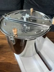 Great Northern Popcorn Co. Twister Stove Top Popper Metal Kettle 5QT.. Fixed Price $33.77.