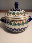 Polish Pottery Boleslawiec Covered Bean Stars And Hearts. Fixed Price $23.50.