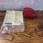 Pampered Chef Retired (2013) Microwave Mini Grips Set Of #1368. Fixed Price $16.99.