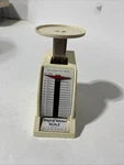 Vintage Weight Watchers Food Micro Scale Measures Grams & Ounces Good COND.A15. Fixed Price $13.94.