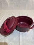 Tupperware Microwave Pressure Cooker 3L / 3QT Cranberry Red 7643A-2 7643A-1 Euc. Fixed Price $45.00.