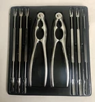 Global Decor Seafood Tool Set Includes 2 Crackers And 6 Forks New Open Box. Fixed Price $14.50.