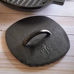 Pampered Chef Cast Iron Square Grill Press Black Manual Kitchen Cooking Tool. Fixed Price $19.99.