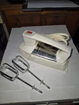 Vintage General Electric 3-SPEED Hand Mixer 2 Beaters Cat No. 56M17 Working OT4. Fixed Price $24.49.