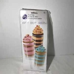 New Wilton 6 Treat Pops For Party Celebration Push-up Cakes Kids Adults Reusable. Fixed Price $5.00.