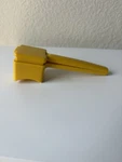 Vintage Tupperware #1465 Yellow Corn Cob Butter Spreader Built Salt Shaker. Fixed Price $9.95.