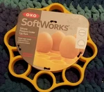 Softworks Egg Rack Oxo Silicone Pressure Cooker New. Fixed Price $10.00.