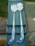 Rare Johnson Bros. Willow Blue 1883 England Salad Server Set Porcelain/stainless. Fixed Price $149.95.