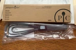 Pampered Chef Whisk Tongs #100913 Gray/black Nib Unique Cooking/hostess Gift. Fixed Price $24.99.