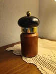 William Wm Bounds Original Wooden 5 Pepper Mill Adjustable Grinder Kitchen. Fixed Price $17.99.