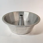 Vintage Niko Aluminum Angel Food Cake Pan Removable Bottom Usa Made. Fixed Price $24.99.