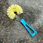 Vintage Fuller Brush Round Vegetable Scrubber Blue Handle Cleaning Washer Tool. Fixed Price $8.99.