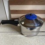 Kuhn Rikon Duromatic 3147 3.5 Liter Stainless Pressure Cooker/switzerland. Fixed Price $74.75.