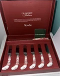 Spode Cranberry Italian Cheese Knife And 6 Spreaders New. Fixed Price $37.50.