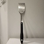 Oxo Grill Spatula 19" Rubber Handle Large. Fixed Price $11.11.