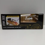 Star Trek Uss Enterprise Sushi Set By Thinkgeek - Plate, Chopsticks, Sauce Dish. Fixed Price $53.45.