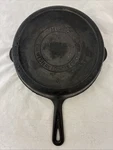 Mi-pet Vintage Cast Iron Skillet Pan Western Foundry Co Chicago #8. Fixed Price $135.00.