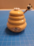 Ceramic Pot Bee Dipper Honeycomb Jar Kitchen Decor Tableware Container. Fixed Price $7.67.