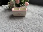 Pfaltzgraff Tea Rose Rare Sugar And Creamer Packet Holder. Fixed Price $18.00.