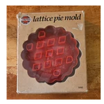Norpro Lattice Pie Mold Red Plastic Easy To Use With Recipe Round Model 1042. Fixed Price $6.00.