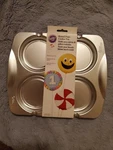 Wilton Round Cookie Pops Pan New. Fixed Price $15.95.