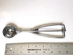 Standard Ice Cream Scoop, Disher Made Germany 40 D.r.g.m. Intedge Vintage. Fixed Price $15.00.