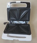 Vtg Betty Crocker Stuff-n-munch BC-1946 Stuffed Sandwich Maker Nib. Fixed Price $24.99.