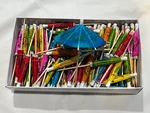 Lot 125 Fun Luau Hawaii Tiki Party Cocktail Drink Paper Umbrellas. Fixed Price $17.06.