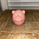 Joie Pink Piggy Wiggy Timer, 60 Min Mechanical, 3" Kitchen. Fixed Price $10.00.