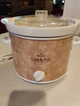 Rival Qt Quart Small Crock Pot Slow Cooker Model SCR200. Fixed Price $19.63.