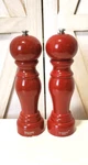 Fletchers Mill Cinnabar Red Federal Style 9" Salt & Pepper Grinder Set. Fixed Price $26.68.