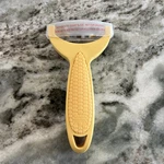 Kuhn Rikon Corn Zipper 6 Inch Yellow Remover Kernels From Cob Easy Grip. Fixed Price $9.99.