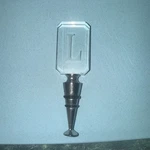 Vintage Cosmopolitan Home Bottle Topper Mud Pie Monogrammed "l". Fixed Price $10.00.