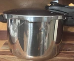 Fagor Duo 8 Qt Stainless Steel Pressure Cooker W/steamer Basket Induction Ready. Fixed Price $110.00.