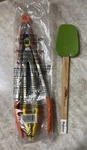 Pair Silicone & Stainless Steel Avon Tongs Bradshaw Green Spatula. Fixed Price $9.99.