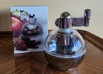 Olde Thompson Nutmeg Mill Twister Chrome Acrylic Grinder. Fixed Price $24.00.