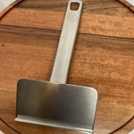 Pampered Chef 101114 Stainless Steel Grill Pan Basket Handle Only. Replacement.. Fixed Price $12.00.