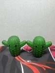 2 Cactus Dryer Buddies Kikkerland Fluffs Fabric Reduces Static T1. Fixed Price $17.47.