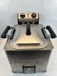 Waring Professional Stainless Steel Turkey Fryer Steamer Rotisserie Basket. Fixed Price $197.99.