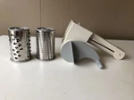 Pampered Chef Deluxe Hand Held Crank Cheese Grater 1275 Blades Zester. Fixed Price $18.00.