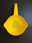 Vintage Tupperware Strainer Colander Handle 1200-8, Yellow. Fixed Price $9.99.