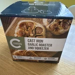 New Charcoal Companion Cast Iron Garlic Roaster And Silicone Squeezer Set. Fixed Price $22.72.