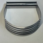 Pampered Chef Pastry Blender Mixer Stainless Steel Dough Cutting 1680. Fixed Price $9.77.