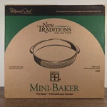 Pampered Chef Mini-baker #1395 Family Heritage Stoneware Ivory Box Unused. Fixed Price $31.99.