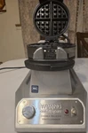 Waring Commercial WW200 Double Electric Belgian Waffle Maker 1400W. Fixed Price $280.00.