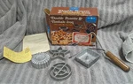 Vtg Nordic Ware Double Rosette And Timbale Iron Mold Kitchen #01300. Fixed Price $15.00.
