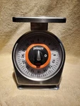 Used Rubbermaid Pelouze 32OZ X 1/4 Portion Control Scale Mod # 632SRW Tested. Fixed Price $30.00.