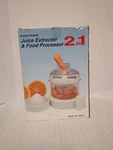 Vintage Suntone 2-IN-1 Juice Extractor & Food Processor Model NO:HH200.. Fixed Price $5.99.