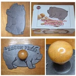 Norpro Cast Iron Pig Bacon Press Steak Weight W/ Wood Handle New Open Box. Fixed Price $19.95.